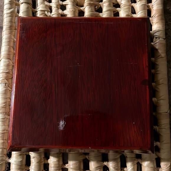 Vintage Lacquer 2 Piece Mother of Pearl Inlaid Box - Picture 3 of 8